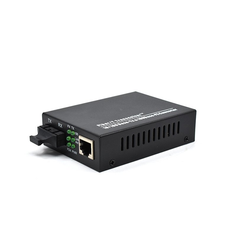 Product Gallery: Unmanaged Media Converter from Fiber to Ethernet, 1 SC Fiber Port, 1 RJ45 Port, 10/100Mbps, Plug-and-Play, Metal Housing for Enterprise & Industrial Use 4