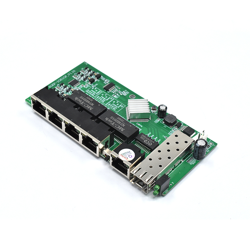 Product Gallery: Unmanaged 4 Port PoE Gigabit Ethernet Switch, 1 SFP Uplink, 96W Budget, Desktop/Wall Mount for IP Surveillance & Small Business 7