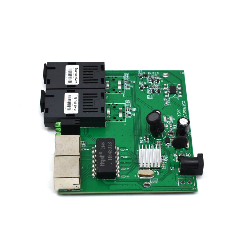Product Gallery: Unmanaged 2 Port PoE Media Converter, Gigabit, 2 SC Fiber Uplink, Metal Housing for Desktop & Wall Mount 5