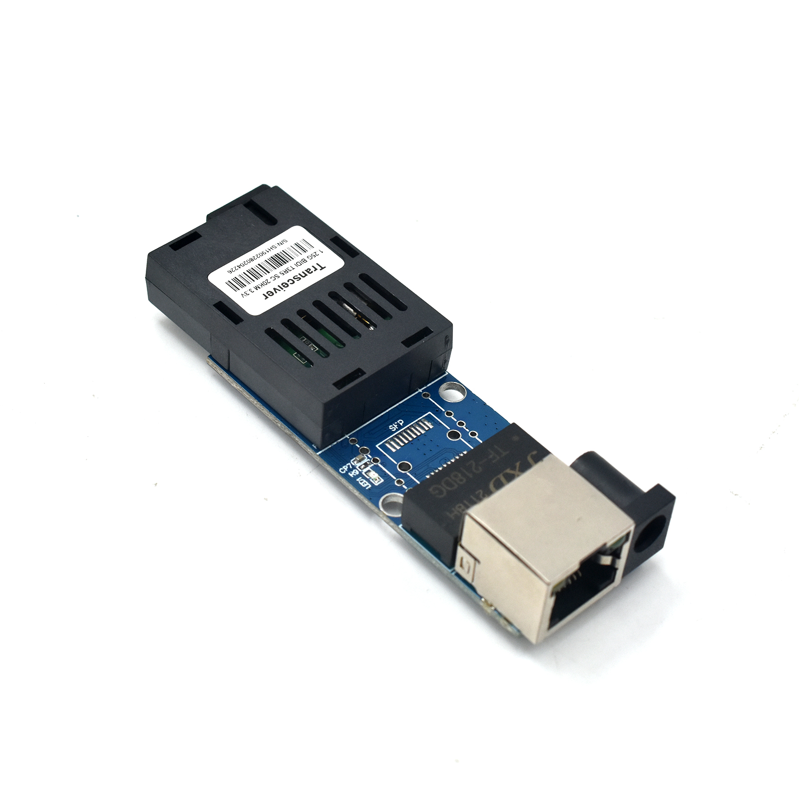 Product Gallery: Unmanaged Fiber to Ethernet Media Converter, 1 Gigabit RJ45 Port, 1 SC Fiber Port, 1000Mbps, Desktop for Long-Distance Network Extension 5