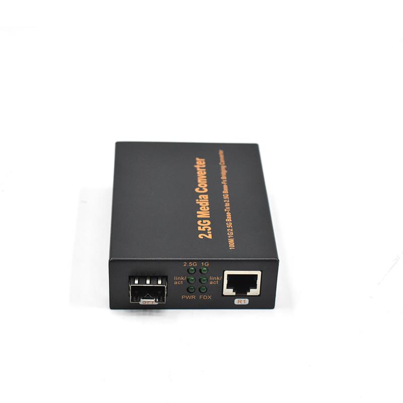 Product Gallery: Unmanaged 2.5G Media Converter Single Mode Fiber to Ethernet, 1 SFP Port, 1 RJ45 100M/1G/2.5G Adaptive, Desktop for Office & Industrial Use 3