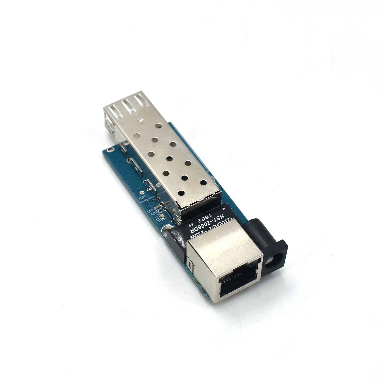 Product Gallery: Unmanaged Fiber to Ethernet Media Converter, 1 Gigabit RJ45 Port, 1 SC Fiber Port, 1000Mbps, Desktop for Long-Distance Network Extension 15