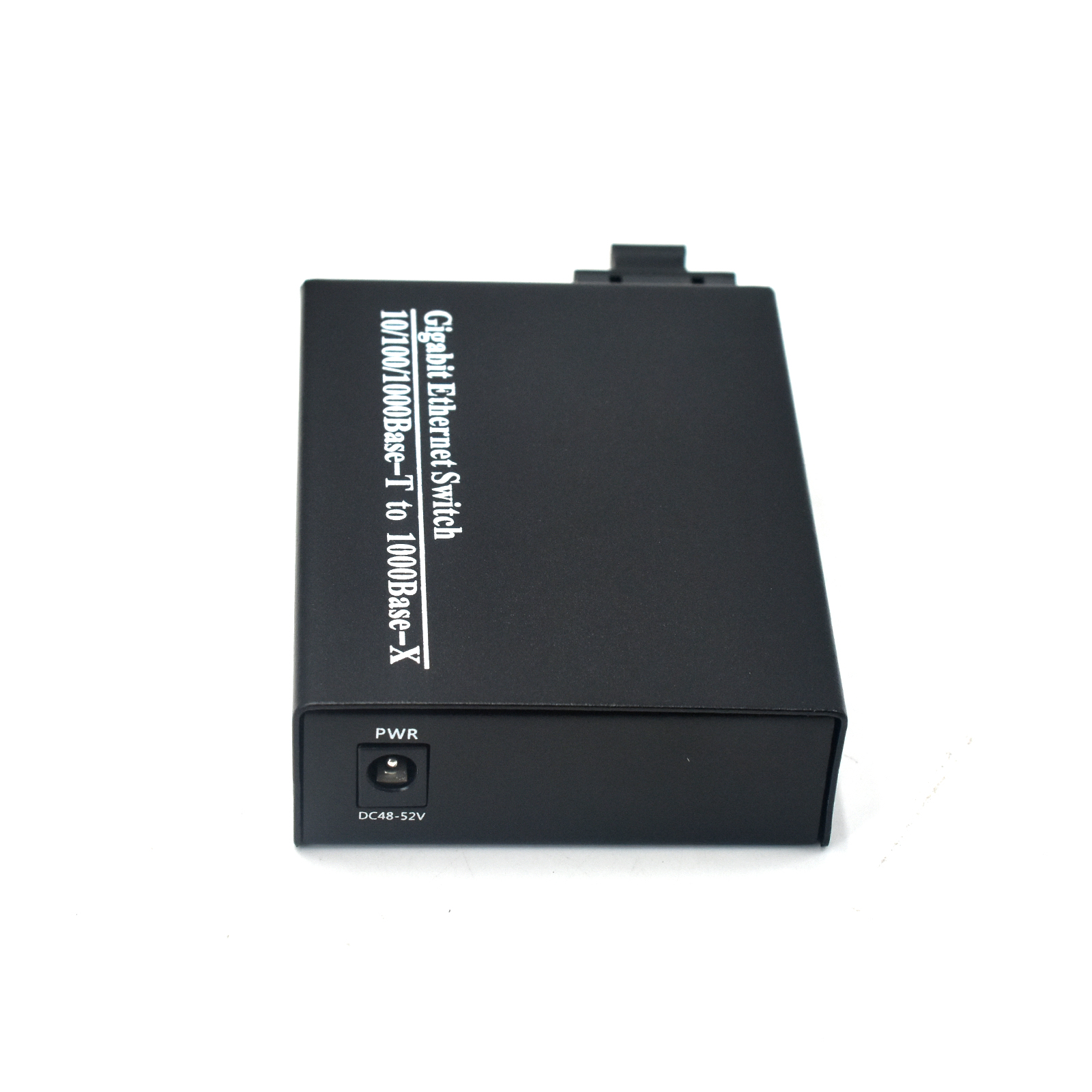 Product Gallery: Unmanaged Media Converter with 2 Fiber Ports, 2 Gigabit Ethernet Ports, 1.25G Uplink, Desktop/Wall-Mount, Metal Case for Long-Distance Transmission 5