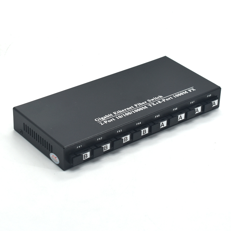 Product Gallery: Unmanaged Gigabit 2 Port PoE Powered Switch, 8 SC Fiber Ports, Plug and Play, Metal Housing for Remote Network Extension 6