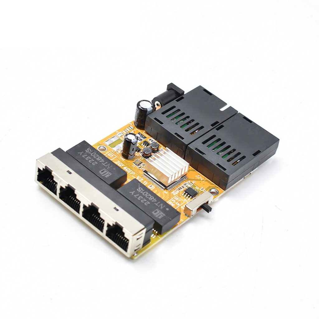 Product Gallery: Unmanaged PoE Powered Switch 4 Port Gigabit with 2 SC Fiber Ports, Reverse PoE Input/Output, for Remote Power Extension 4