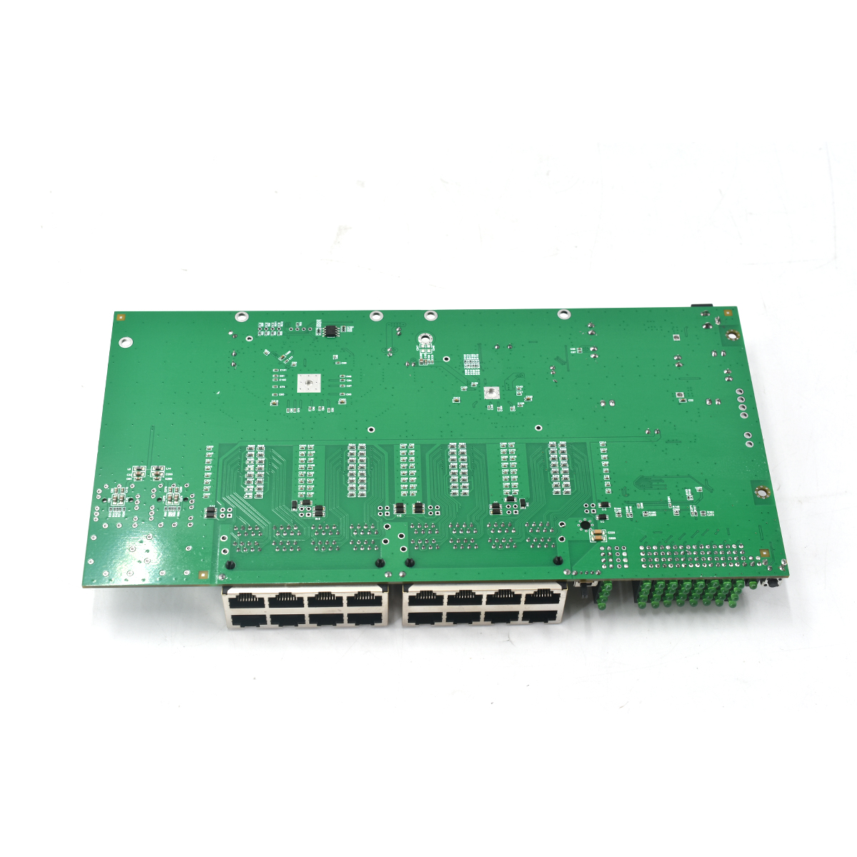 Product Gallery: Unmanaged PoE Powered Network Switch, 16 Gigabit Ports with 2 SFP Fiber Uplinks, Desktop Metal Case for Remote Power Input 6